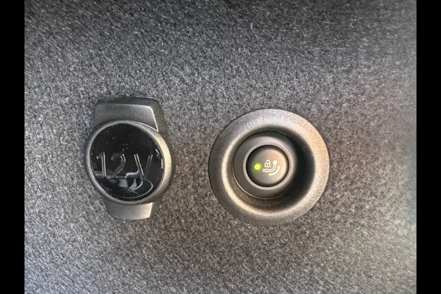 BMW X1 xDrive30e M-SPORT ** FROZEN GREY / MOKKA LEDER, FULL OPTIONS, PANO, TREKH, 20-inch LMV, INNOVATION ** Ex BMW-AG ** ** INFORMEER OOK NAAR ONZE AANTREKKELIJKE FINANCIAL-LEASE TARIEVEN **