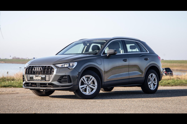 Audi Q3 45 TFSI e edition AUTOMAAT / PLUG IN HYBRID / STOELVERWARMING / LEER / VIRTUAL COCKPIT / CRUISE CONTROLE / DEALER ONDERHOUDEN
