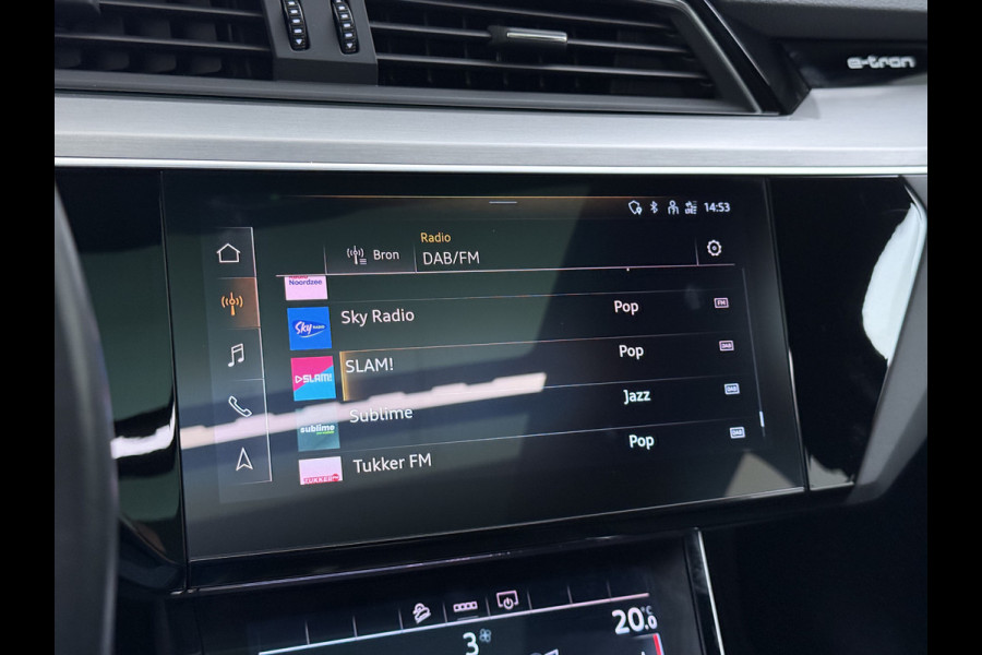 Audi e-tron Quattro S-Line Pano-dak Luchtvering Sportstoelen Zwarte-Hemel PTC Apple Carplay Androi Auto Leder/Alcantara Memory Navi Camera P SOH 91% Stoelverwarming Led Elek.Stoelen DAB Elek.Achterklep Keyless Dealeronderhouden Origineel Nederlandse Auto Zeer Compleet