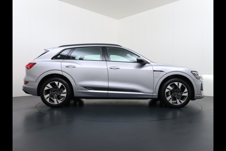 Audi e-tron Quattro S-Line Pano-dak Luchtvering Sportstoelen Zwarte-Hemel PTC Apple Carplay Androi Auto Leder/Alcantara Memory Navi Camera P SOH 91% Stoelverwarming Led Elek.Stoelen DAB Elek.Achterklep Keyless Dealeronderhouden Origineel Nederlandse Auto Zeer Compleet