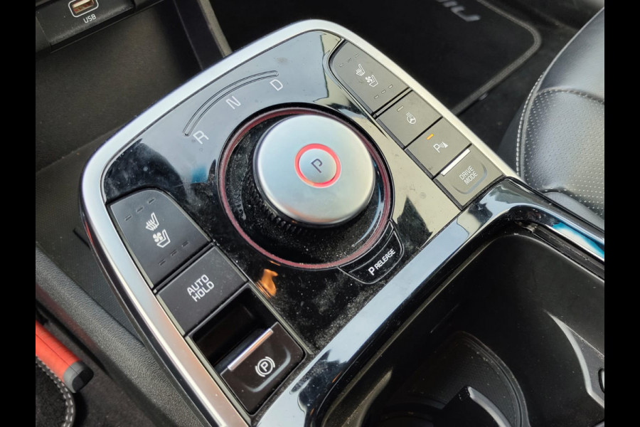 Kia e-Niro ExecutiveLine 64kWh SOH 100% Leer Warmtepomp Adaptive-Cruise Elek.Stoel+Memory JBL®-Audio Camera Apple Carplay Android Pdc Navi  Stoelverwarming+Koeling Stuurverwarming Lmv Privacy Glas DAB Vess Lane Assist Blind Spot 1e Eigenaar Origineel Nederlandse Auto