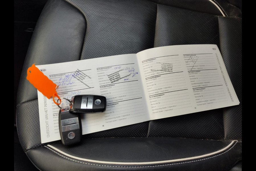 Kia e-Niro ExecutiveLine 64kWh SOH 100% Leer Warmtepomp Adaptive-Cruise Elek.Stoel+Memory JBL®-Audio Camera Apple Carplay Android Pdc Navi  Stoelverwarming+Koeling Stuurverwarming Lmv Privacy Glas DAB Vess Lane Assist Blind Spot 1e Eigenaar Origineel Nederlandse Auto