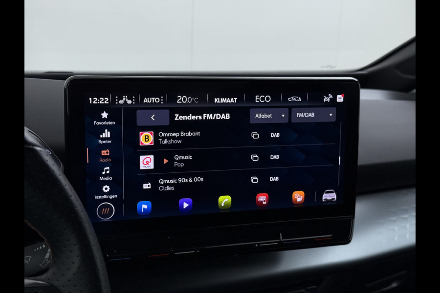 CUPRA Born Edition 62kWh 3 Fase Navi Ecc Apple Carplay Android 18"lm Adaptive-Cruise Pdc SOH 93% Stoel+Stuurverwarming Privacy Glas Lmv Led Isofix DAB Bluetooth Rijstrooksensor 1e Eigenaar Origineel Nederlandse Auto Dealeronderhouden 11kw laden thuis