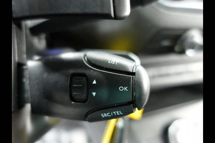 Peugeot Expert 2.0 BlueHDI 145pk L3 Automaat Airco Navigatie Cruise control Trekhaak Carplay