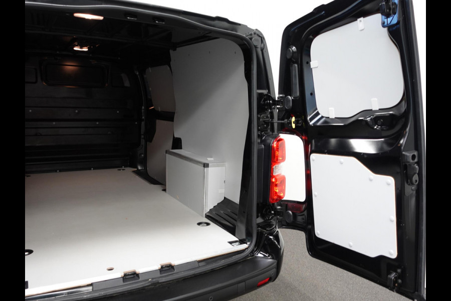 Peugeot Expert 2.0 BlueHDI 145pk L3 Automaat Airco Navigatie Cruise control Trekhaak Carplay