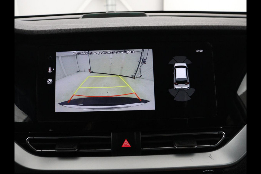 Kia Niro 1.6 GDi PHEV DynamicLine | Trekhaak | Adaptive cruise | Half leder | Camera | Carplay | Navigatie | Climate control | Bluetooth | Parkeerhulp
