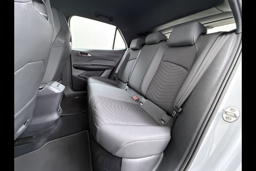 CUPRA Born Adrenaline One 62kWh 204pk 19" Camera Adap.Cruise Navi Ecc Apple Carplay Android Auto Pdc SOH 93% Stoel+Stuurverwarming Keyless advanced Led Lmv Privacy Glas Isofix Bluetooth Rijstrooksensor Origineel Nederlandse Auto