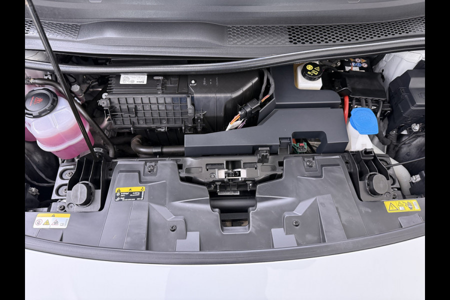 CUPRA Born Adrenaline One 62kWh 204pk 19" Camera Adap.Cruise Navi Ecc Apple Carplay Android Auto Pdc SOH 93% Stoel+Stuurverwarming Keyless advanced Led Lmv Privacy Glas Isofix Bluetooth Rijstrooksensor Origineel Nederlandse Auto