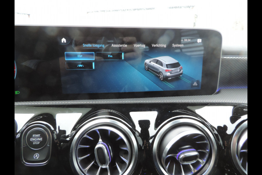 Mercedes-Benz A-Klasse 180 Business Solution Luxury sfeer licht