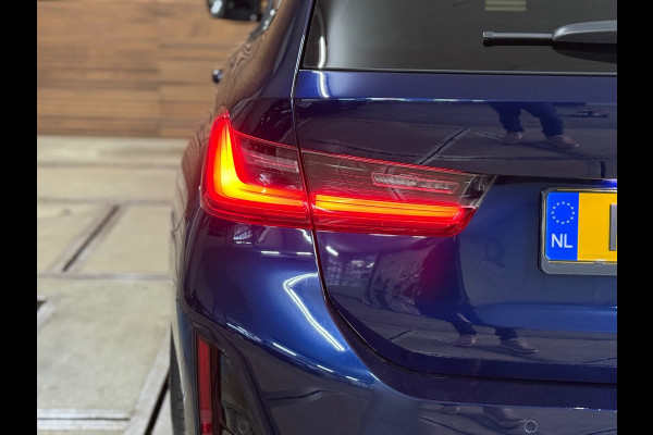 BMW 3 Serie Touring M340i xDrive LCI M-Sport Pro | FaceLift BOMvol!| M-Performance | Maxton Design | Tansaniet Blauw Individual |