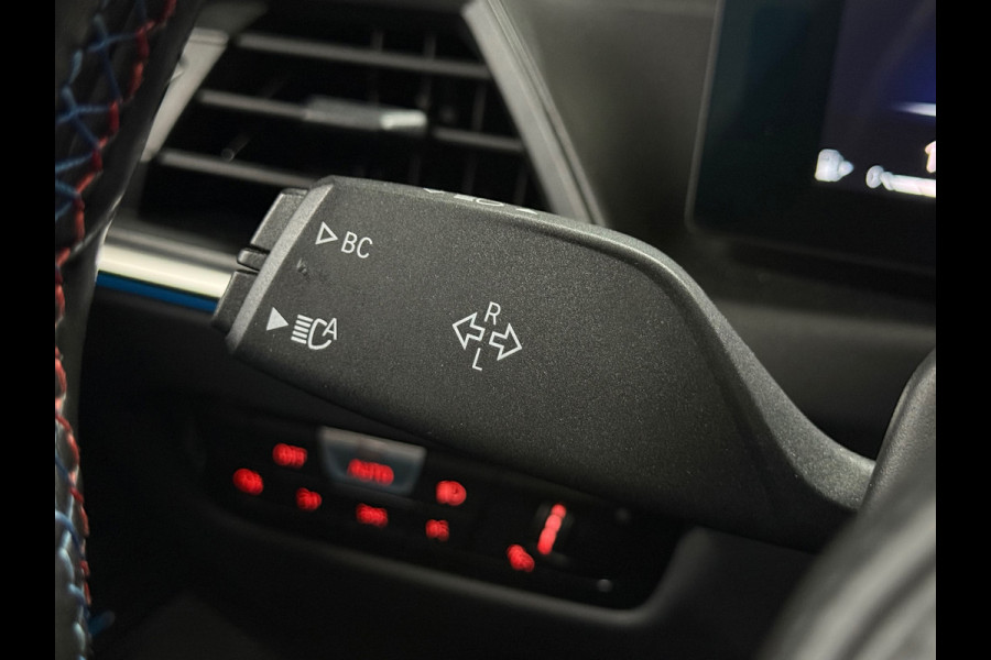 BMW 3 Serie Touring M340i xDrive LCI M-Sport Pro | FaceLift BOMvol!| M-Performance | Maxton Design | Tansaniet Blauw Individual |