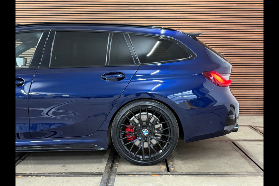 BMW 3 Serie Touring M340i xDrive LCI M-Sport Pro | FaceLift BOMvol!| M-Performance | Maxton Design | Tansaniet Blauw Individual |
