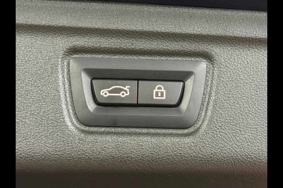 BMW 3 Serie Touring M340i xDrive LCI M-Sport Pro | FaceLift BOMvol!| M-Performance | Maxton Design | Tansaniet Blauw Individual |