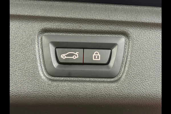 BMW 3 Serie Touring M340i xDrive LCI M-Sport Pro | FaceLift BOMvol!| M-Performance | Maxton Design | Tansaniet Blauw Individual |