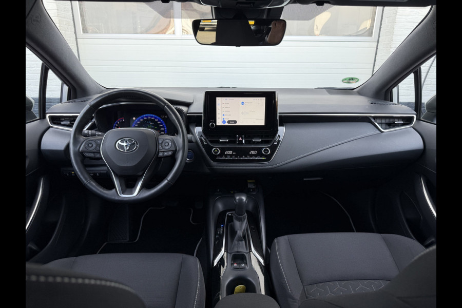 Toyota Corolla Touring Sports 2.0 Hybrid Team D | Trekhaak | CarPlay | ACC | Camera | LED | 17 inch