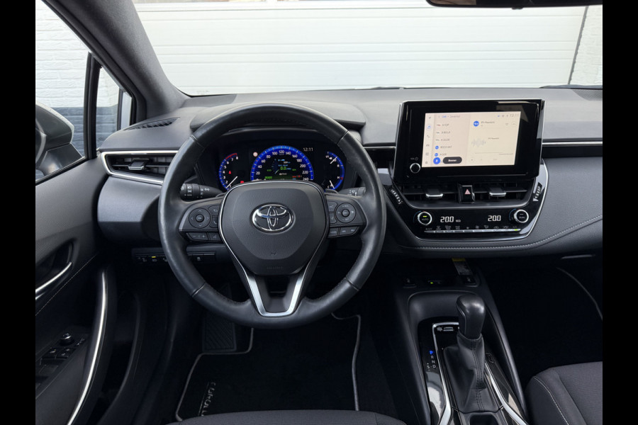 Toyota Corolla Touring Sports 2.0 Hybrid Team D | Trekhaak | CarPlay | ACC | Camera | LED | 17 inch