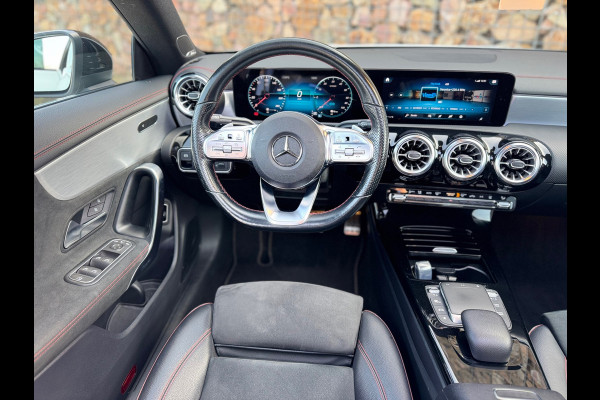 Mercedes-Benz CLA-Klasse 250 e AMG Line Pano Ambiance Led Plug in Hybride