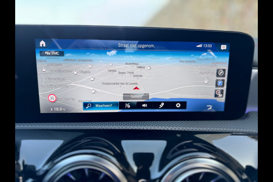 Mercedes-Benz CLA-Klasse 250 e AMG Line Pano Ambiance Led Plug in Hybride