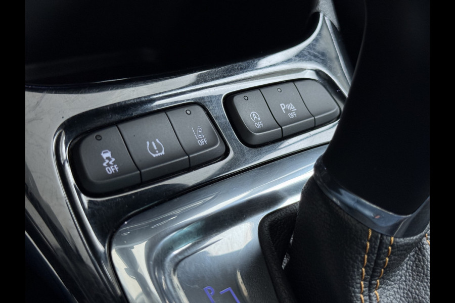 Opel Crossland X 1.2T 111pk AUTOMAAT Pano-Dak HUD 360°Camera Head-Up-Display Navi Ecc Apple Carplay Android Auto Pdc Innovation Cruise Control Lmv Bluetooth Isofix Regen-Lichtsensor LaneAssist