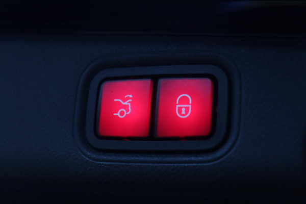 Mercedes-Benz E-Klasse AMG 63 S 4MATIC+ / PANO / 360 / 2X MEMORY / BURMESTER / LUCHTVERING