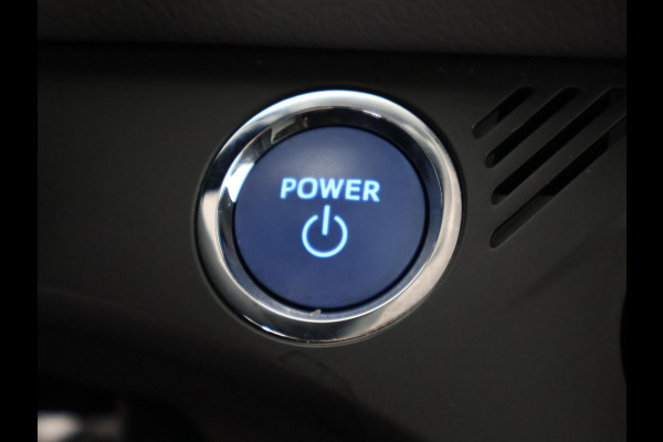 Toyota Yaris 1.5 Hybrid Dynamic RIJKLAAR PRIJS | Navigatie | Dealer onderhouden | 1e eigenaar | Direct beschikbaar |