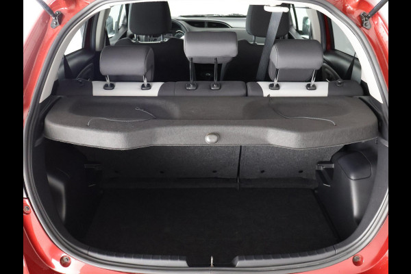 Toyota Yaris 1.5 Hybrid Dynamic RIJKLAAR PRIJS | Navigatie | Dealer onderhouden | 1e eigenaar | Direct beschikbaar |