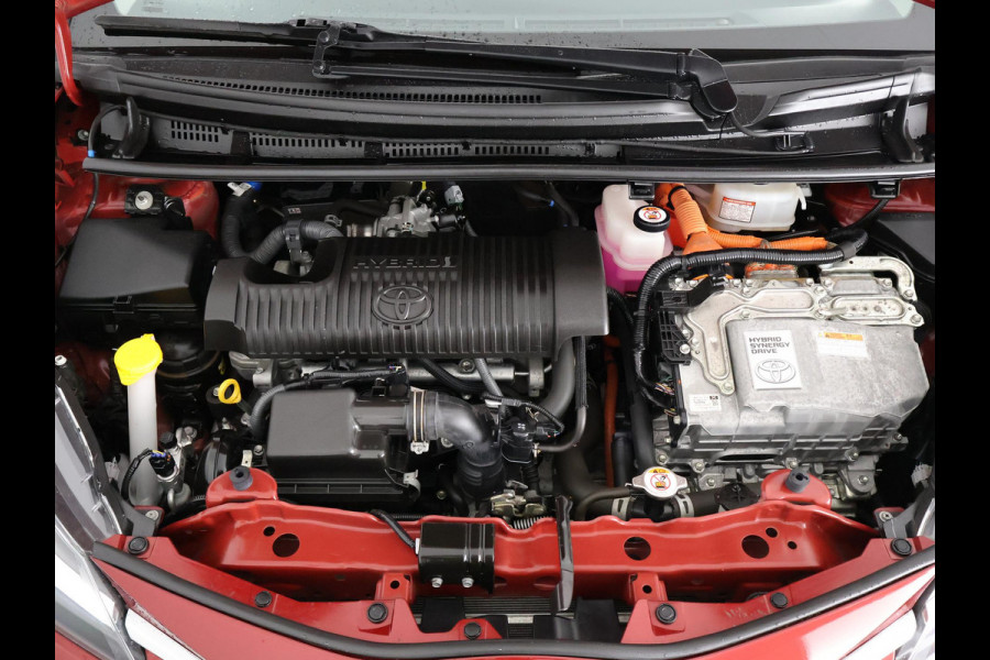 Toyota Yaris 1.5 Hybrid Dynamic RIJKLAAR PRIJS | Navigatie | Dealer onderhouden | 1e eigenaar | Direct beschikbaar |