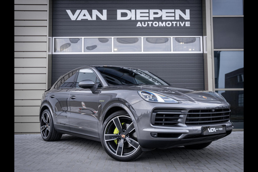 Porsche Cayenne Coupé 3.0 E-Hybrid - Sport Chrono l Panorama l Achter As Best. l Luchtvering l 22'' l Sfeerverl.