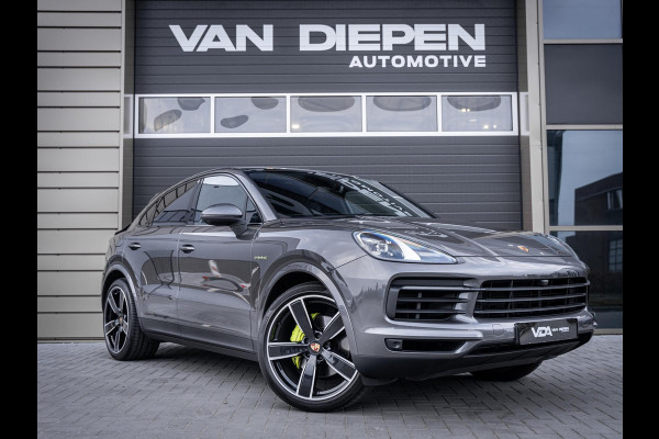 Porsche Cayenne Coupé 3.0 E-Hybrid - Sport Chrono l Panorama l Achter As Best. l Luchtvering l 22'' l Sfeerverl.