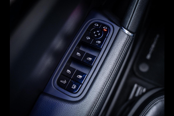 Porsche Cayenne Coupé 3.0 E-Hybrid - Sport Chrono l Panorama l Achter As Best. l Luchtvering l 22'' l Sfeerverl.