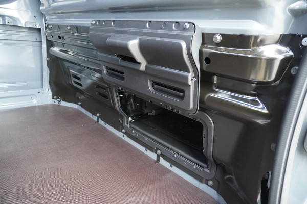 Renault Trafic 2.0 Blue dCi 170PK L2H1 Extra Nr.V074 | Airco | Cruise | Navi | Camera | 17"LM velgen | All season