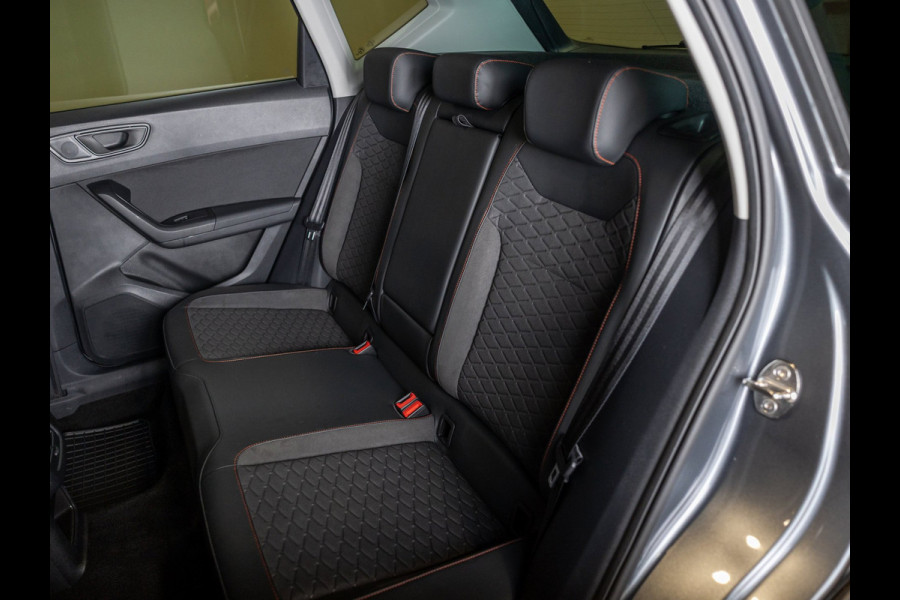 Seat Ateca 1.5 TSI FR Business Intense / 150pk / Panorama dak / Achteruitrij camera / Stoel en stuur verwarming /