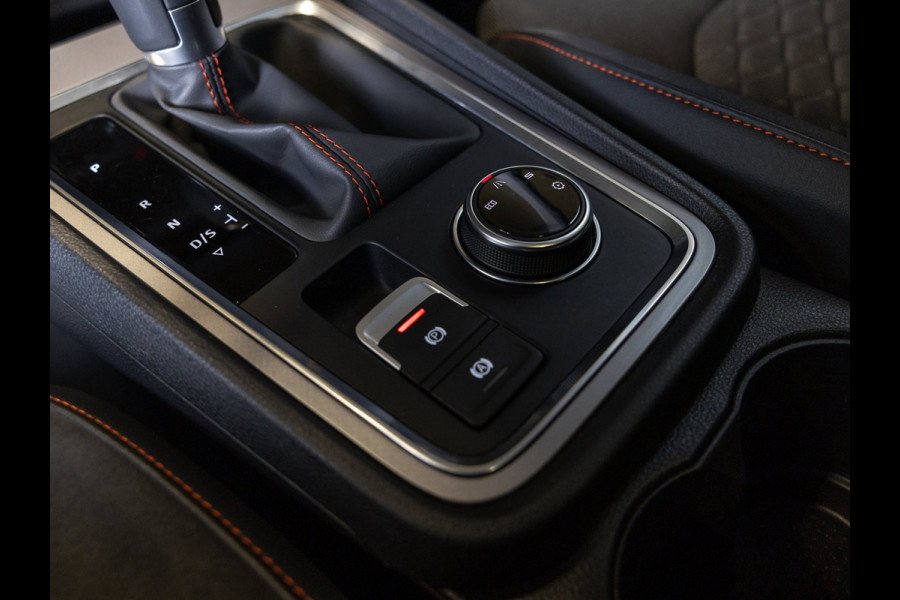 Seat Ateca 1.5 TSI FR Business Intense / 150pk / Panorama dak / Achteruitrij camera / Stoel en stuur verwarming /