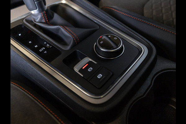 Seat Ateca 1.5 TSI FR Business Intense / 150pk / Panorama dak / Achteruitrij camera / Stoel en stuur verwarming /