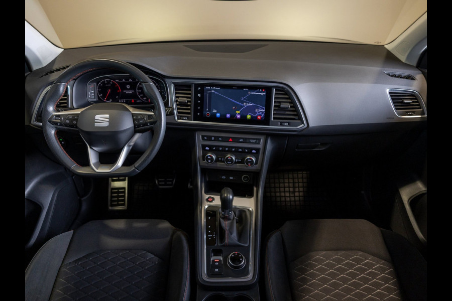 Seat Ateca 1.5 TSI FR Business Intense / 150pk / Panorama dak / Achteruitrij camera / Stoel en stuur verwarming /