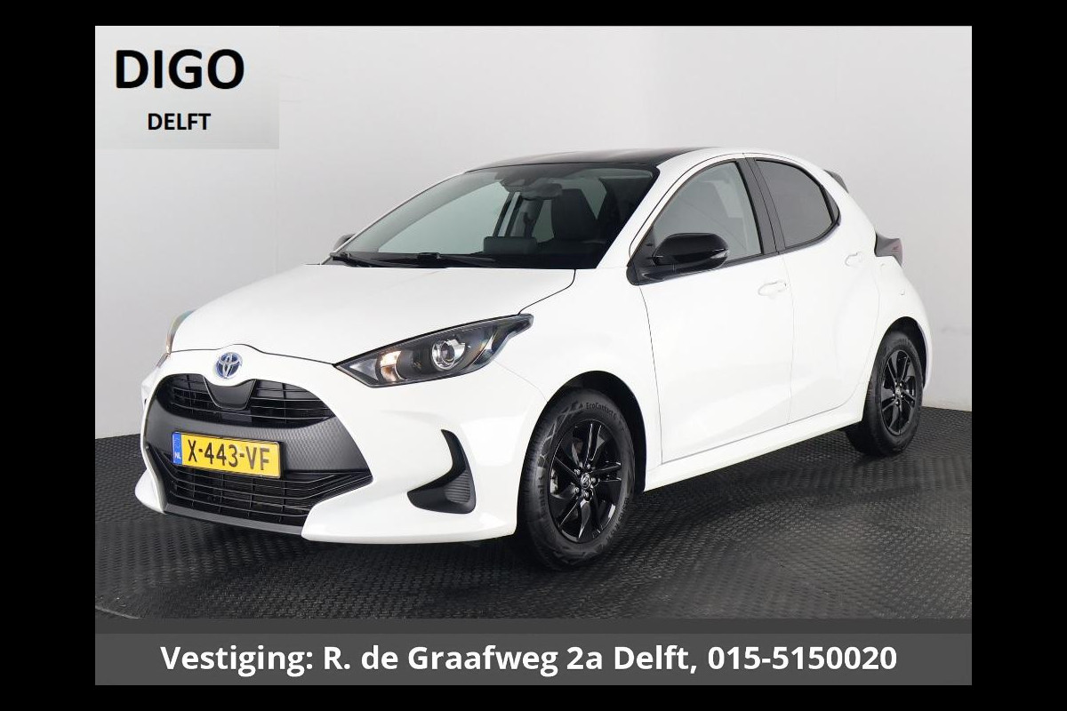Toyota Yaris 1.5 Hybrid Active Sport | Apple Carplay & AndroidAUTO | 15"Lichtmetalen velgen | Privacy Glass |