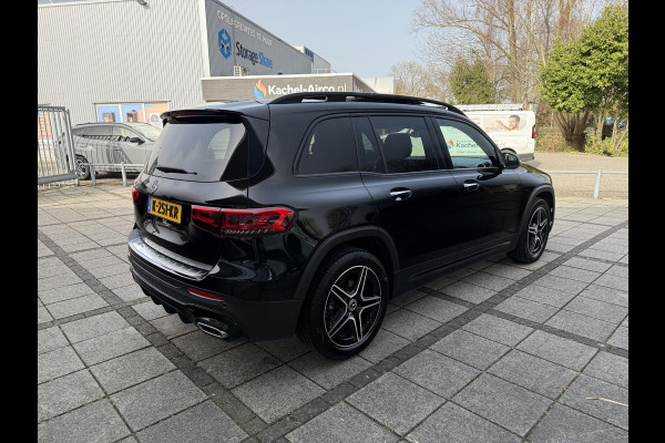Mercedes-Benz Glb Aut. 180 Sol. AMG Edition | Burmester | Panorama | Camera | Multibeam LED | Sfeerverlichting |