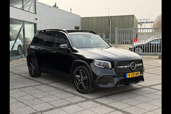 Mercedes-Benz Glb Aut. 180 Sol. AMG Edition | Burmester | Panorama | Camera | Multibeam LED | Sfeerverlichting |
