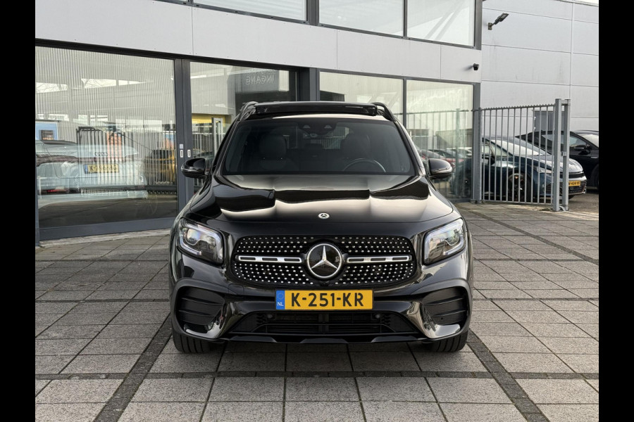 Mercedes-Benz Glb Aut. 180 Sol. AMG Edition | Burmester | Panorama | Camera | Multibeam LED | Sfeerverlichting |