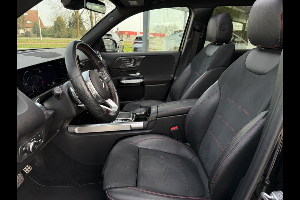 Mercedes-Benz Glb Aut. 180 Sol. AMG Edition | Burmester | Panorama | Camera | Multibeam LED | Sfeerverlichting |