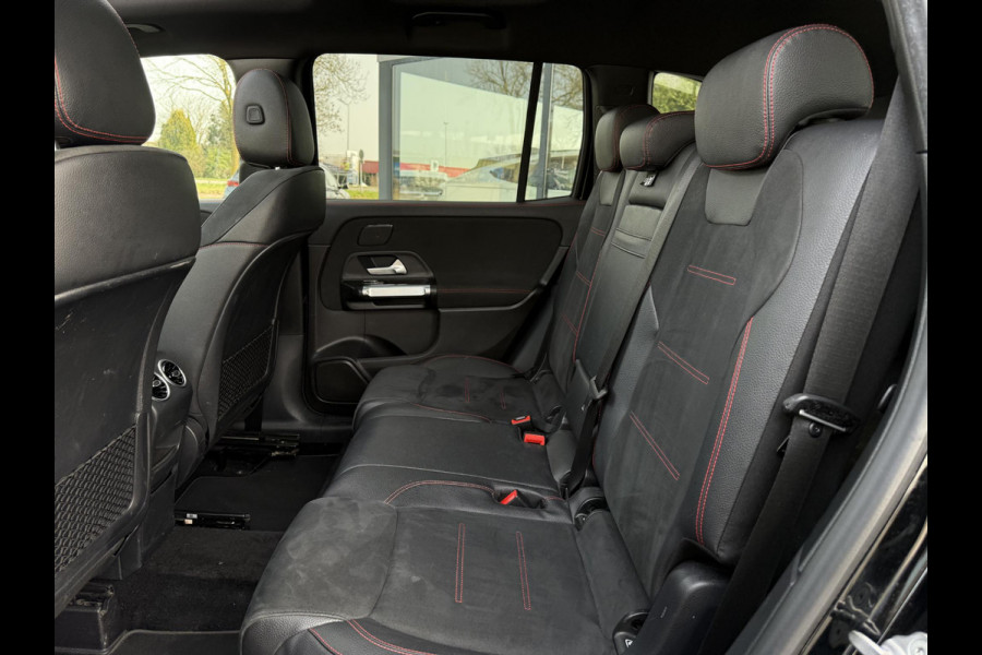 Mercedes-Benz Glb Aut. 180 Sol. AMG Edition | Burmester | Panorama | Camera | Multibeam LED | Sfeerverlichting |