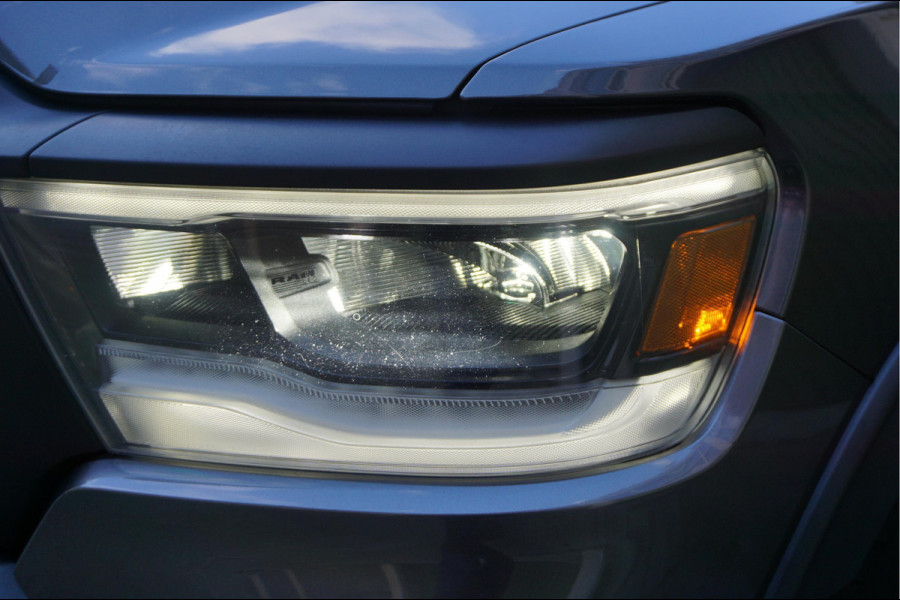 Dodge Ram 1500 5.7 V8 4x4 Rebel Sport | Luchtvering PANO -dak | Black Line | Off Road | Groot Navi | Apple CarPlay | Keyless | 20inch | Harman Kardon | Full LED | LPG onderbouw |3/2026 beurt + 4x Banden  | excl BTW