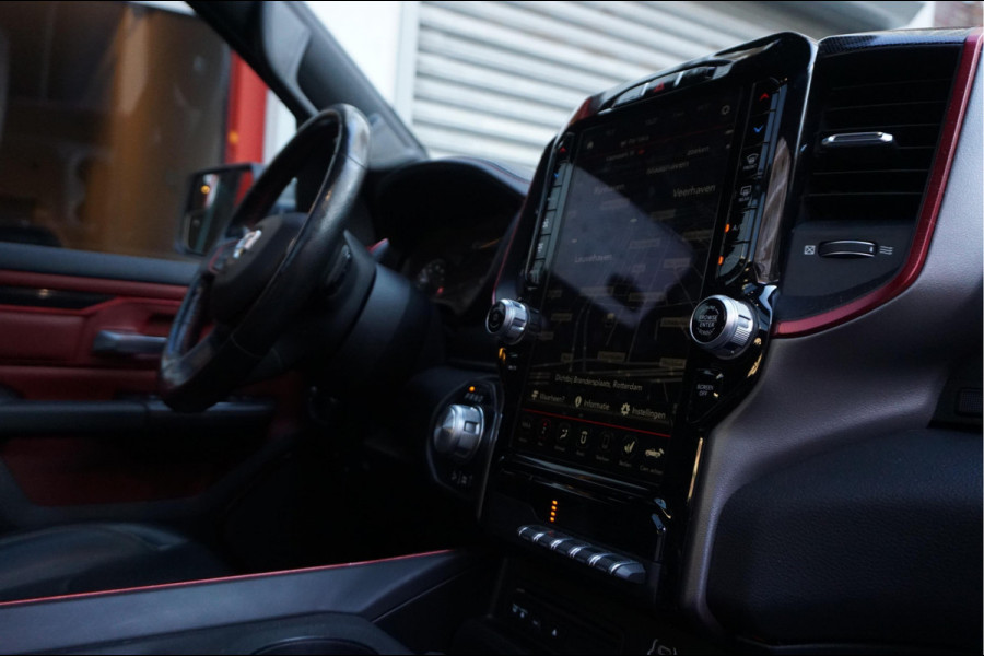 Dodge Ram 1500 5.7 V8 4x4 Rebel Sport | Luchtvering PANO -dak | Black Line | Off Road | Groot Navi | Apple CarPlay | Keyless | 20inch | Harman Kardon | Full LED | LPG onderbouw |3/2026 beurt + 4x Banden  | excl BTW
