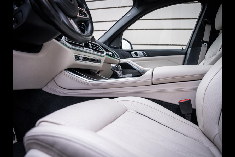 BMW X5 xDrive45e High Executive - M-Sport l Sky Lounge l Laser l Pano l Massage l HUD l ACC