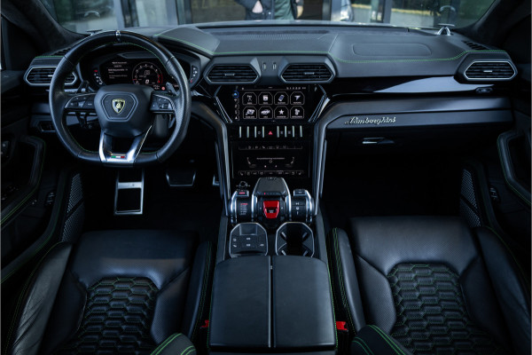 Lamborghini Urus 4.0 V8 - BTW | Keramisch | Panorama | B&O Adv. | Stoelmassage & Koeling