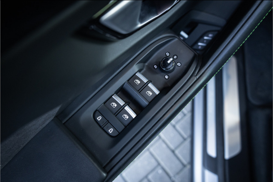 Lamborghini Urus 4.0 V8 - BTW | Keramisch | Panorama | B&O Adv. | Stoelmassage & Koeling