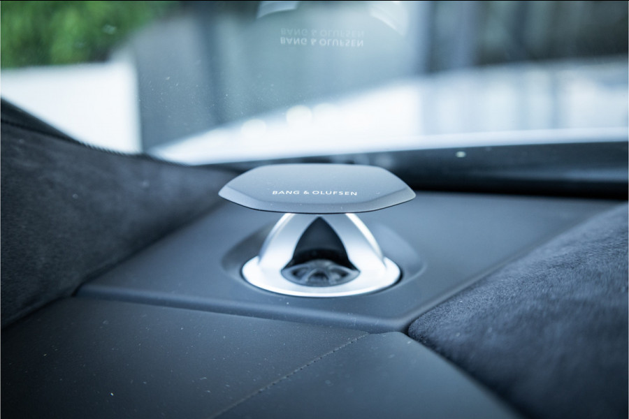 Lamborghini Urus 4.0 V8 - BTW | Keramisch | Panorama | B&O Adv. | Stoelmassage & Koeling