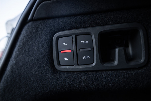 Lamborghini Urus 4.0 V8 - BTW | Keramisch | Panorama | B&O Adv. | Stoelmassage & Koeling