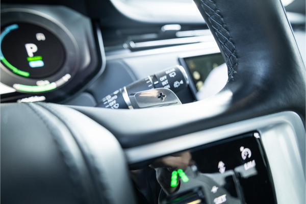 Land Rover Range Rover 3.0 P460e HSE PHEV - Panorama | Memory | 4x Stoelkoeling | Elek. Trekhaak