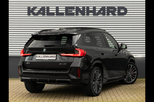 BMW X1 sDrive18i M-Sport Pro - 20 inch - Pano - Memory - Trekhaak - Head-up